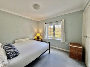 Photo 17- click for photo gallery